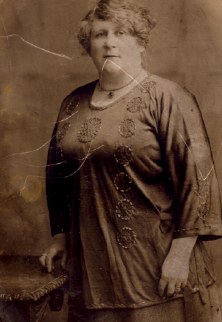 Emily Bird, George's mother.