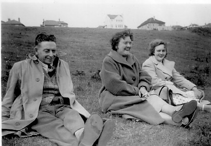 George with Reg, Brian, Maggie Fletcher, Emily, Doris and Lyn, outside Ayr View, Talacre, June 1950.